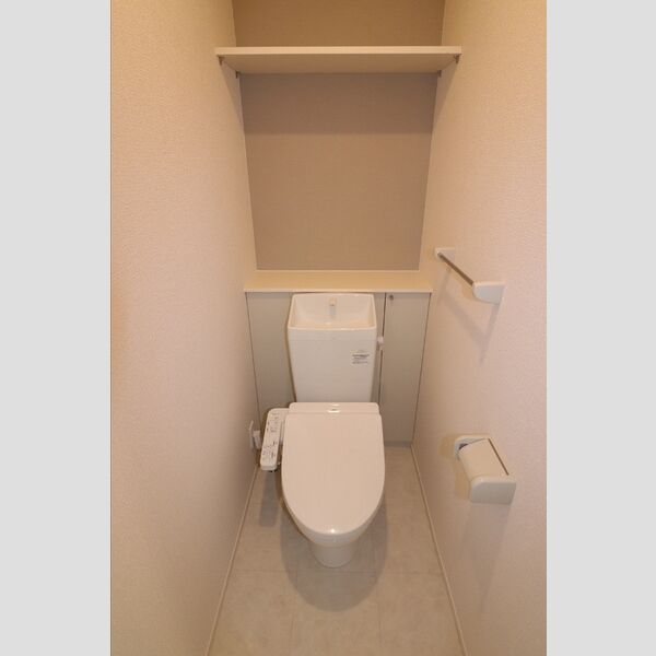 トイレ (温水洗浄暖房便座)