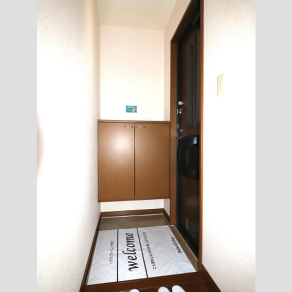 玄関 (玄関)