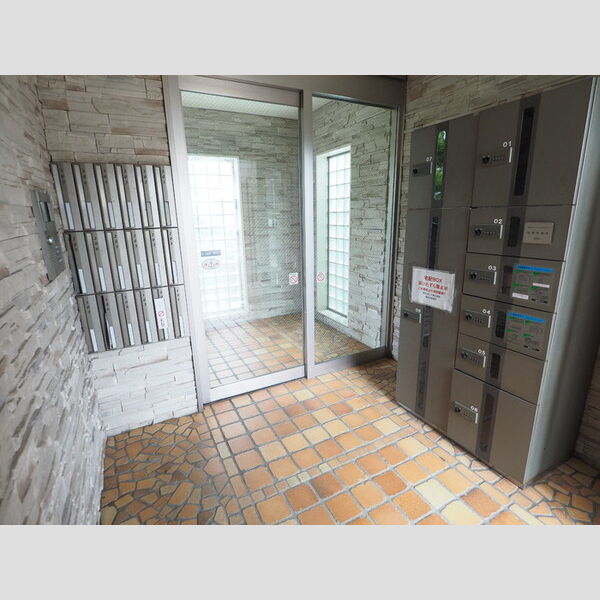 エントランス (オートロック・集合ポスト・宅配ボックス)