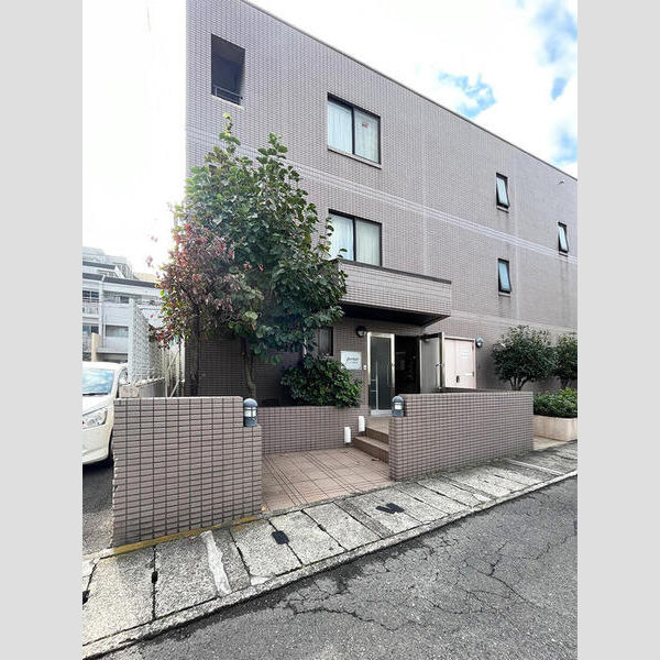 エントランス (外観)