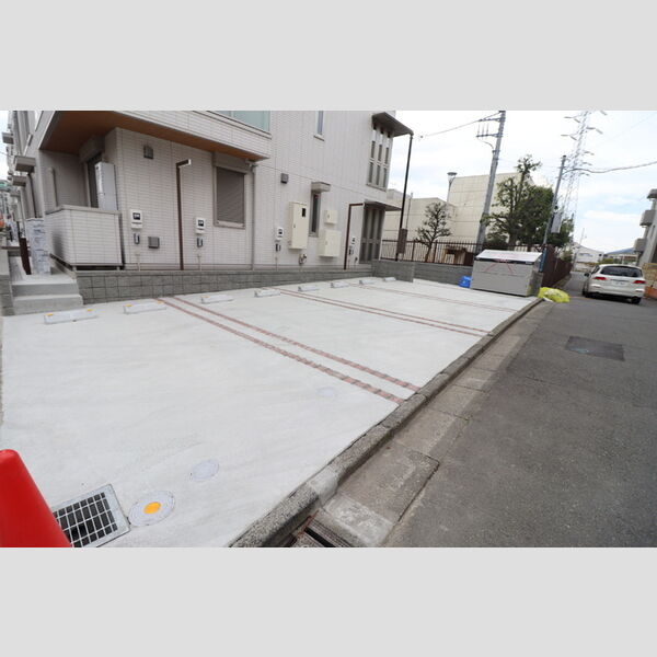 駐車場 (駐車場)