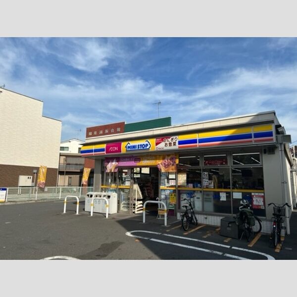 現地周辺 (ミニストップ花月園店 98m)