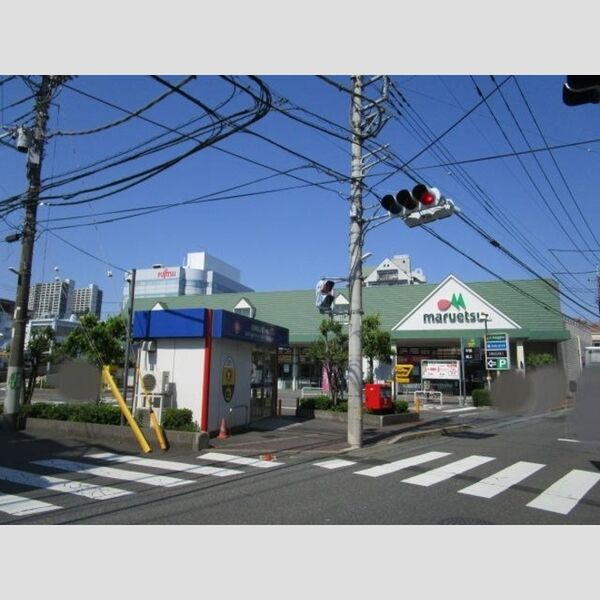 現地周辺 (マルエツ 第三京浜川崎インター坂戸店)