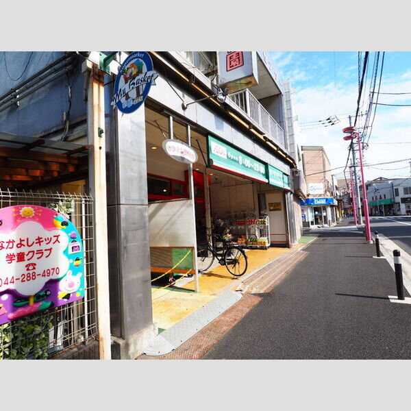 現地周辺 (まいばすけっと東門前1丁目)