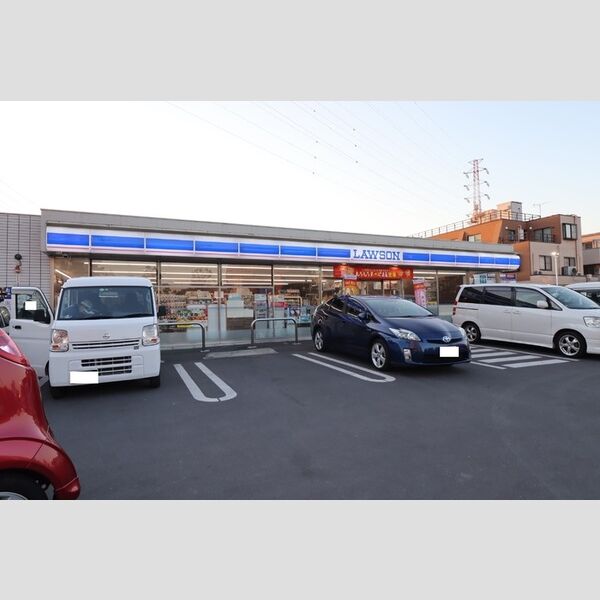 現地周辺 (ローソン)