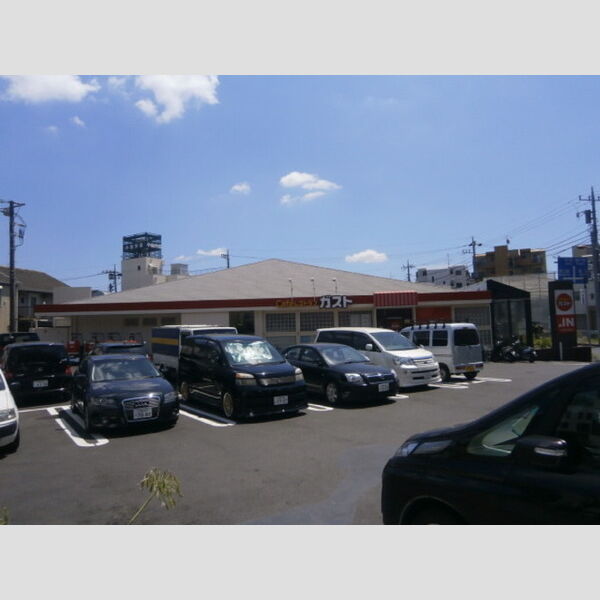 現地周辺 (ガスト川崎長尾店)
