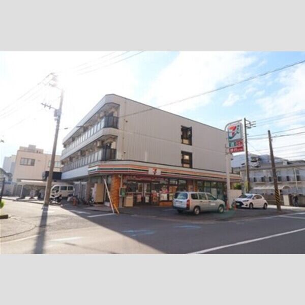 現地周辺 (セブンイレブン　川崎国際病院前店)