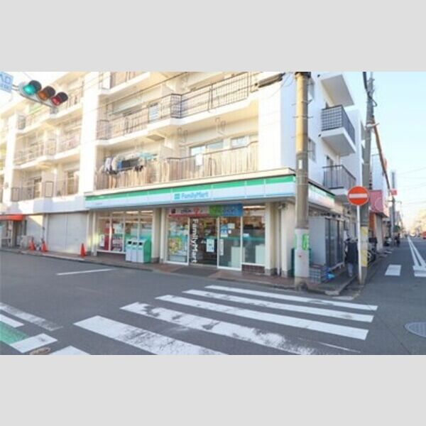 現地周辺 (ファミリーマート小田本通り店 249m)