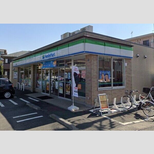 現地周辺 (ファミリーマート宿河原西店377m)