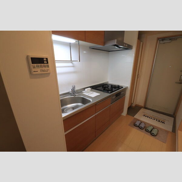 キッチン (システムキッチン(3口コンロ))