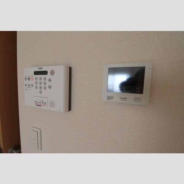 その他設備 (ALSOK・TVインターホン)
