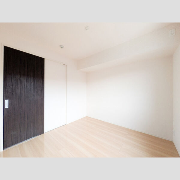 その他 (洋室)