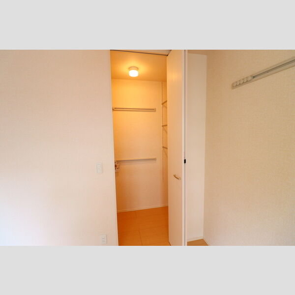 収納 (クローゼット)