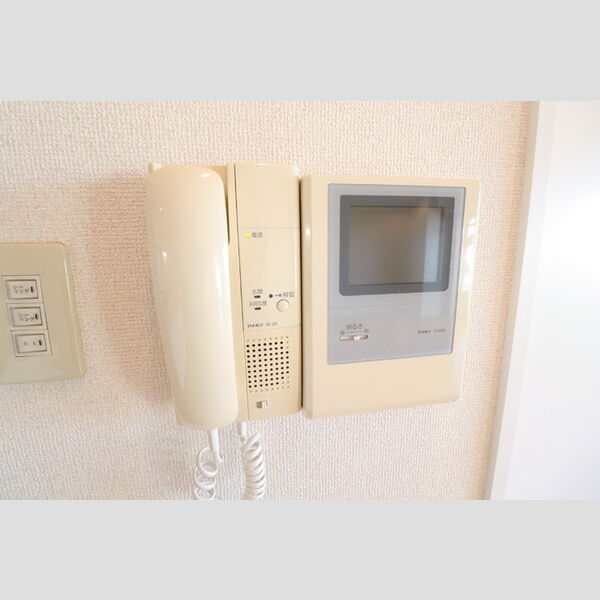 その他設備 (インターホン)