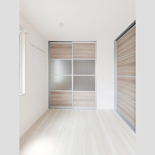 その他 (洋室)