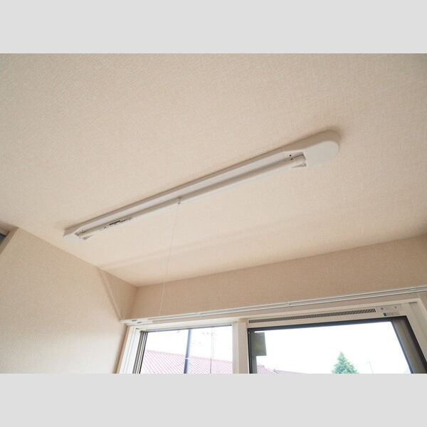 その他 (室内物干し)