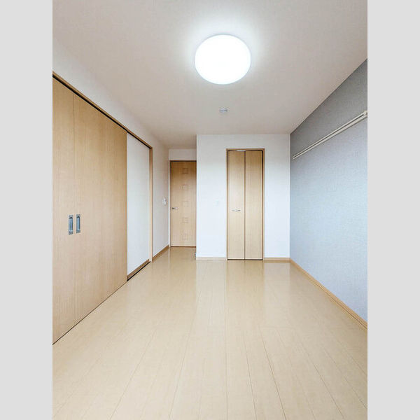 その他 (洋室)