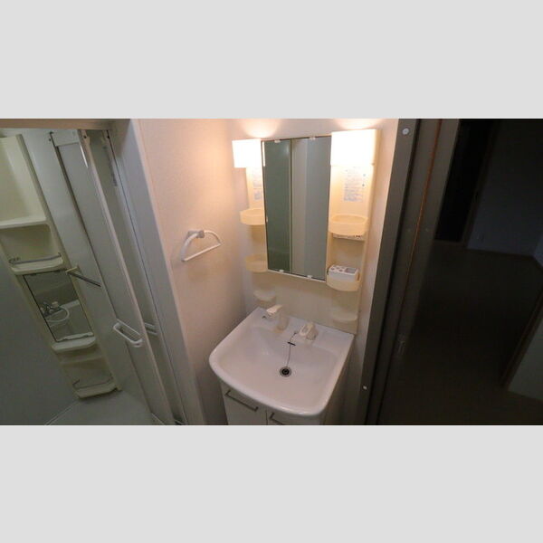 洗面所 (洗面室)