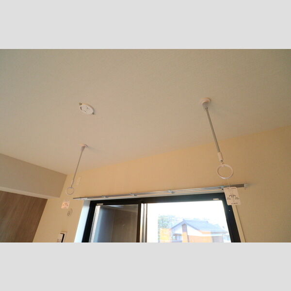 その他設備 (室内物干)