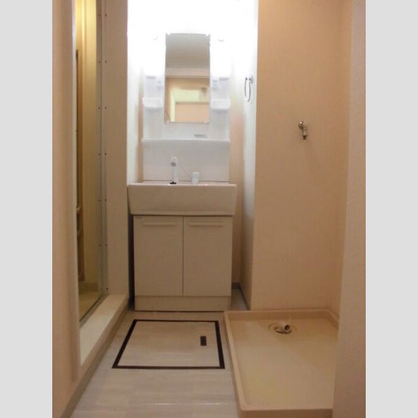 洗面所 (101　洗面室)