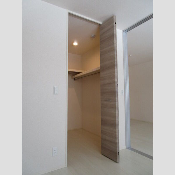 収納 (ウォークインクローゼット)