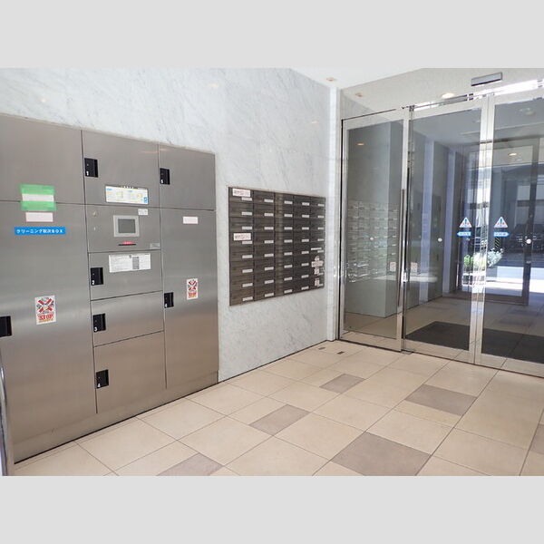 エントランス (オートロック・集合ポスト・宅配ボックス)
