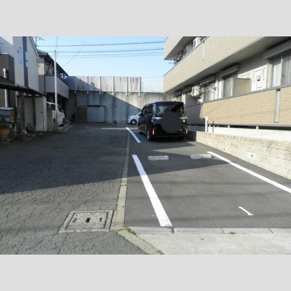 駐車場 (駐車場)