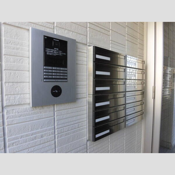 現地周辺 (オートロック・集合ポスト)