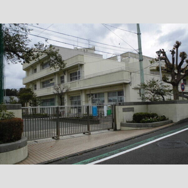 現地周辺 (恩田小学校)