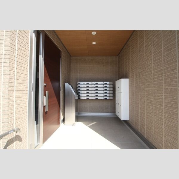 エントランス (エントランス(オートロック・集合ポスト・宅配ボックス))