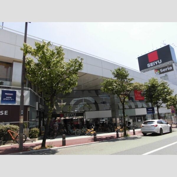 現地周辺 (西友 市が尾店)