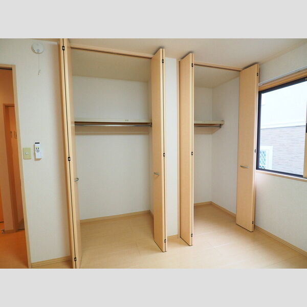 収納 (クローゼット)