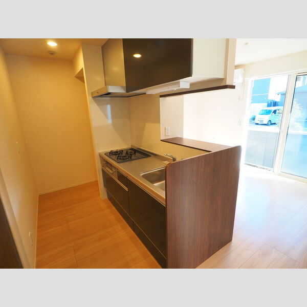 キッチン (対面キッチン(3口コンロ))