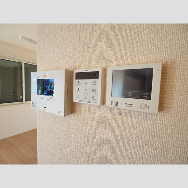 その他設備 (SECOM・TVインターホン)