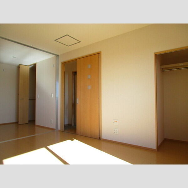 その他 (LDK・洋室)