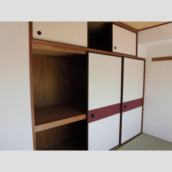 その他 (和室収納)
