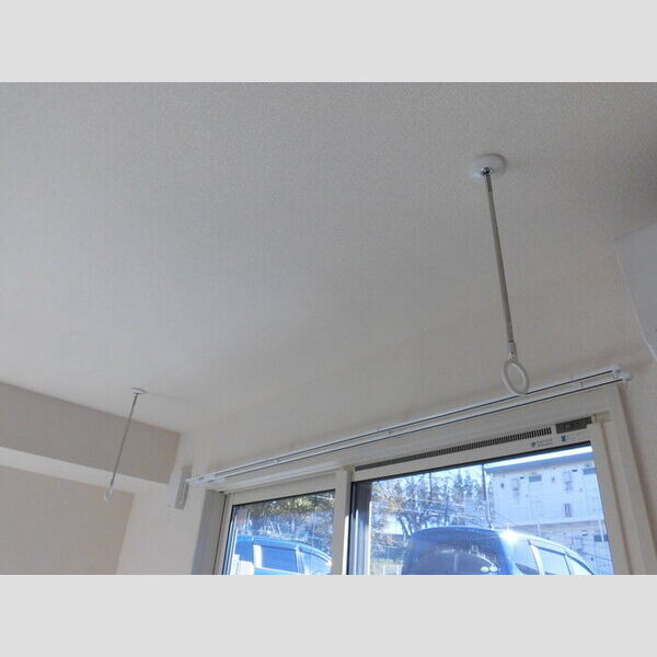 その他 (室内物干し)