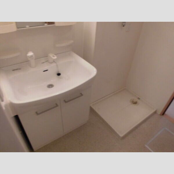 洗面所 (206　洗面室)