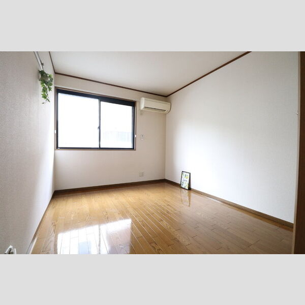 居室・リビング (洋室6帖)