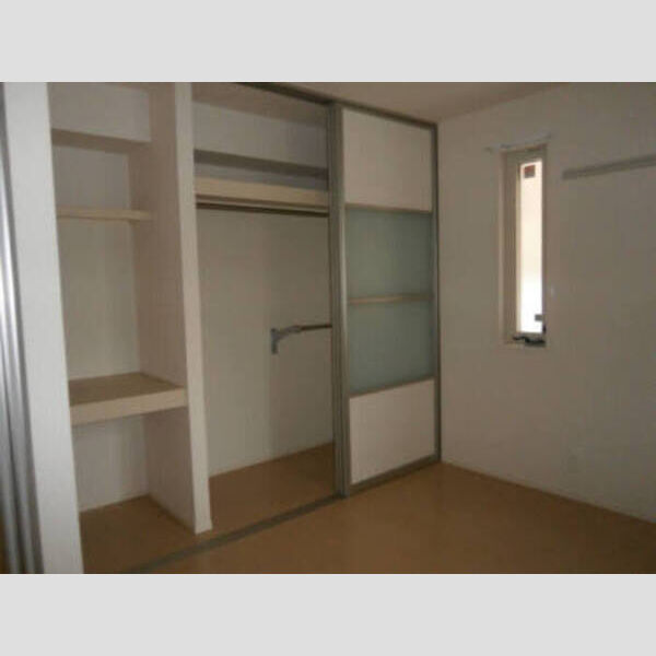 収納 (101 クローゼット)