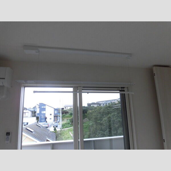 その他 (室内物干し)