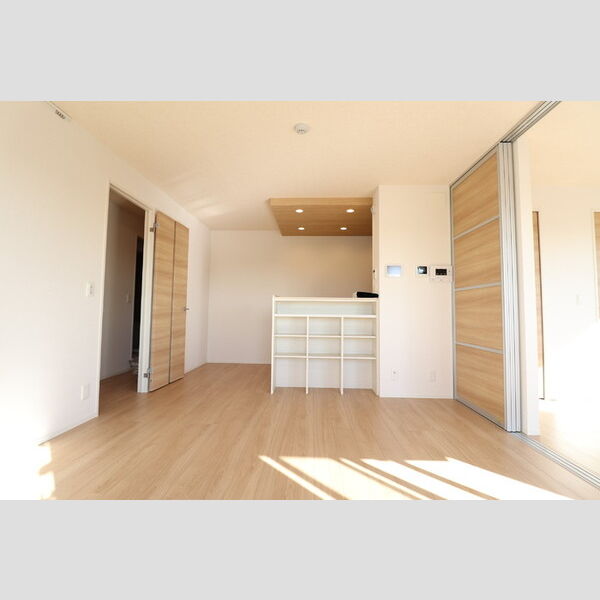 居室・リビング (LDK12.6帖)