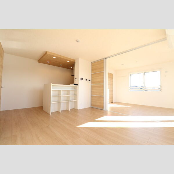 居室・リビング (LDK12.6帖　洋室)