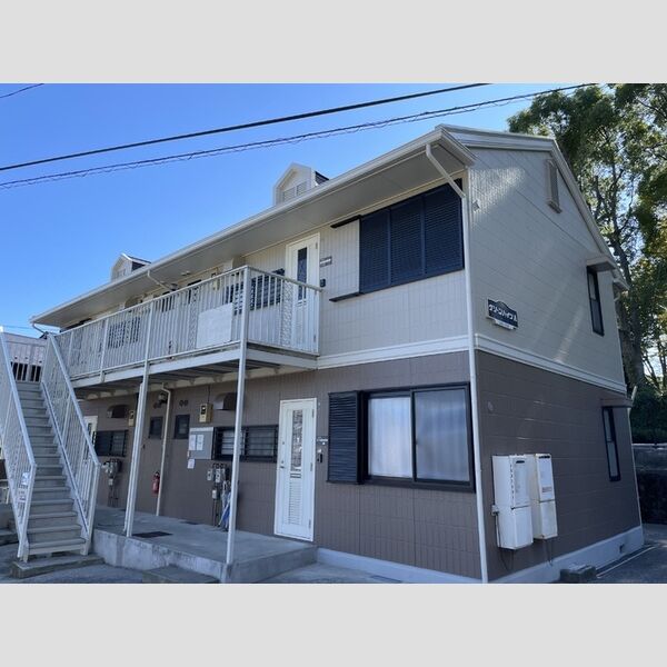 エントランス (建物玄関側)