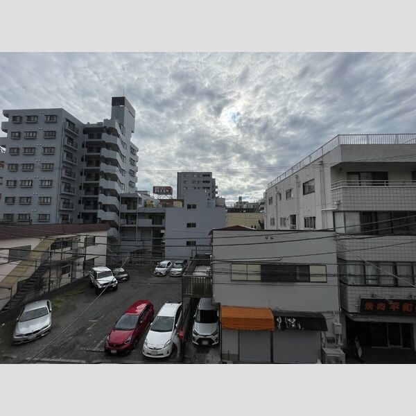 現地周辺 (バルコニーからの眺望)