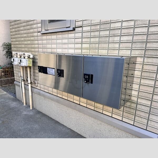 現地周辺 (宅配ボックス)