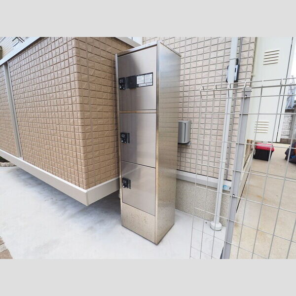 現地周辺 (宅配ボックス)