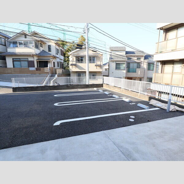 駐車場 (駐車場)