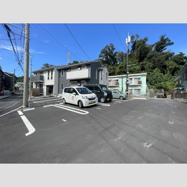 駐車場 (駐車場)