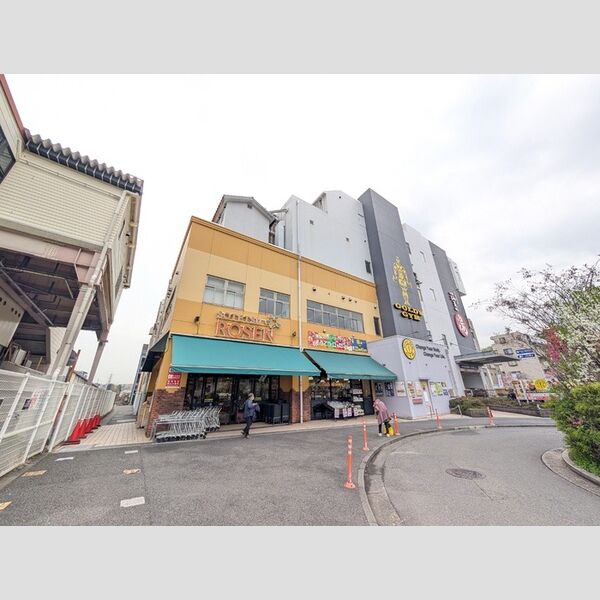 現地周辺 (相鉄ローゼン)